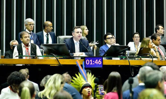 Congresso derruba veto ao marco temporal para terras indígenas