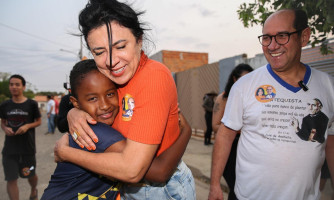 ARRASTÃO: Eliene Liberato inicia caminhada na sua campanha de reeleição em Cáceres, com arrastão no bairro Jardim Universitário