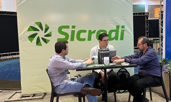 Sicredi participa da Caravana Sudeco com palestra e orientações para o crescimento sustentável dos negócios