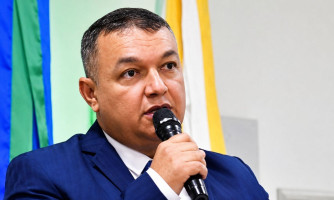 Vereador Clébio Motorista se afasta por 60 dias e Kawanne Pescada assume cadeira na Câmara de Pontes e Lacerda
