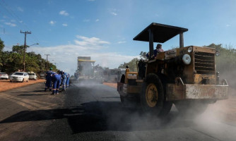 Dez cidades assinam convênios de R$ 20 milhões para investimento em infraestrutura