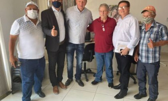 Dr. Gimenez comemora investimentos federais em municípios da região oeste