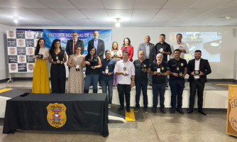 Entrega de medalhas valoriza dedicação de policiais que atuam na fronteira na Regional de Cáceres