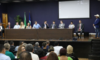 Governo de MT instala câmeras de monitoramento e disponibiliza botão do pânico em escolas estaduais