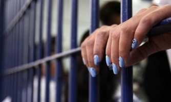 Mulher foragida do Estado do Acre tem prisão cumprida em Comodoro