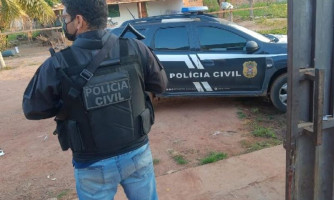 Mulher mata a mãe a facadas e diz que foi vítima quem pediu