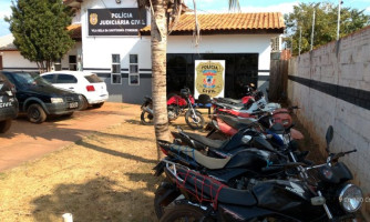 Polícia Civil apreende 11 veículos durante fiscalização de trânsito em Vila Bela da Santíssima Trindade