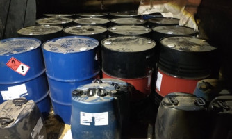Seis são presos em flagrante por tráfico de drogas e apreendidos 3,6 mil litros de produtos químicos em Comodoro