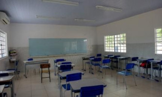 TJ suspende lei que obriga retorno das aulas somente com vacinação dos profissionais da educação