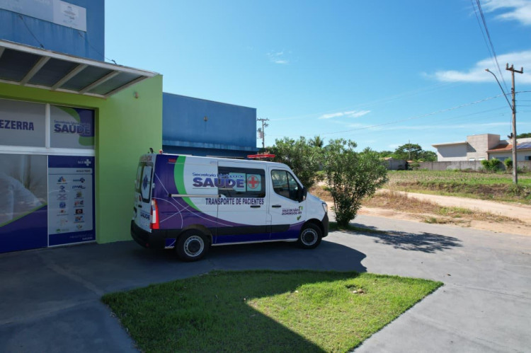 Vale de São Domingos recebe nova ambulância para reforçar atendimento de saúde
