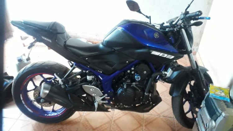 PM recupera motocicleta e detém dupla por receptação em Cáceres