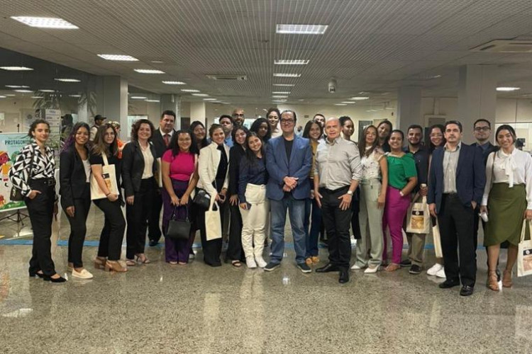 Projeto recebe acadêmicos da Unemat de Pontes e Lacerda