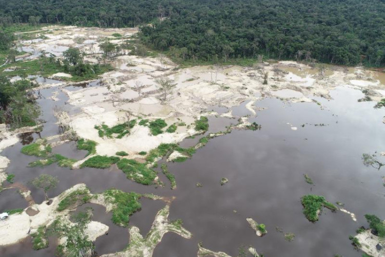 Garimpo em Sararé volta a crescer e PM encontra garimpeiros chegando do Pará