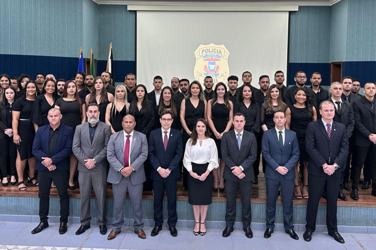 Polícia Civil de MT empossa 296 novos escrivães, investigadores e delegados