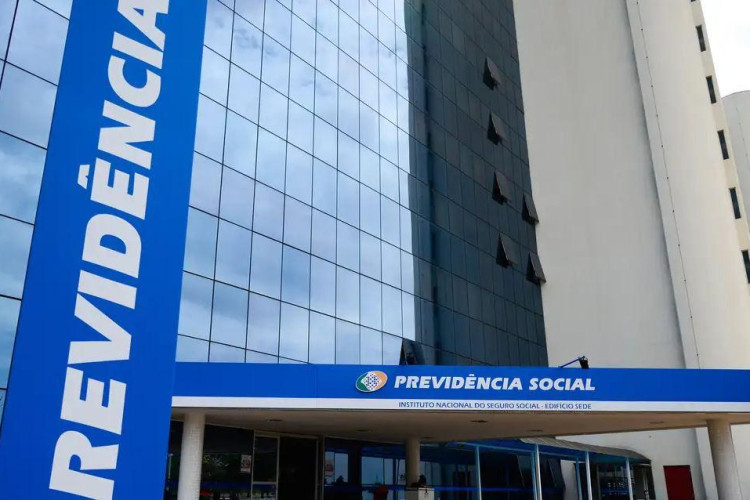 INSS suspende bloqueio de benefício por falta de prova de vida