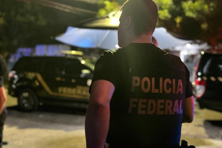 PF apreende R$ 300 mil em espécie suspeitos de serem utilizados em crimes eleitorais no MT