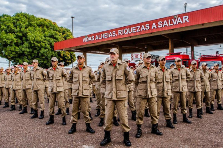 Inscrições do processo seletivo para bombeiros temporários são prorrogadas; salário inicial é de mais de R$ 3,4 mil