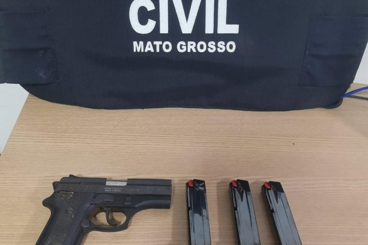 Polícia Civil apreende arma e munições com investigado por agressão e violência psicológica