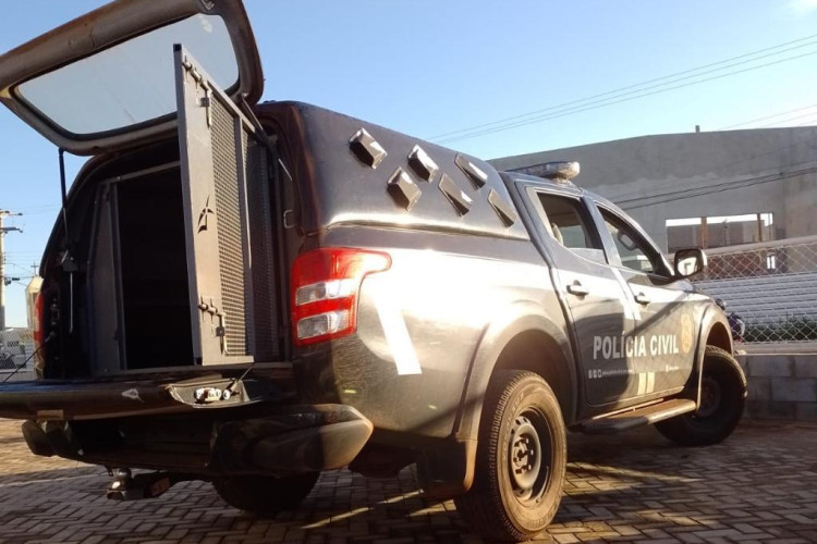 Polícia Civil cumpre mandados de prisão por estupro de vulnerável em Vila Bela da Santíssima Trindade
