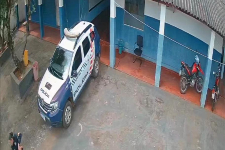 Polícia Militar salva vida de criança de 7 anos engasgada com moeda em Glória D’oeste