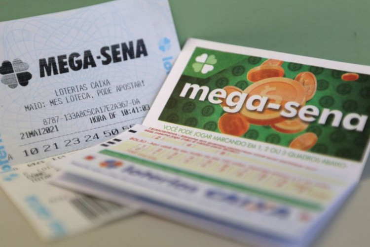 A aposta simples, com seis dezenas marcadas, custa R$ 4,50