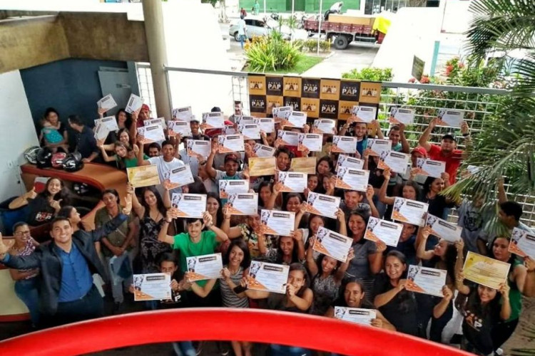 A empresa PAP CURSOS E CONCURSOS está de volta na cidade de PONTES E LACERDA - MT para realizar a partir do próximo dia 30 de Abril, o curso profissionalizante Noções Práticas de Vendas e Administração