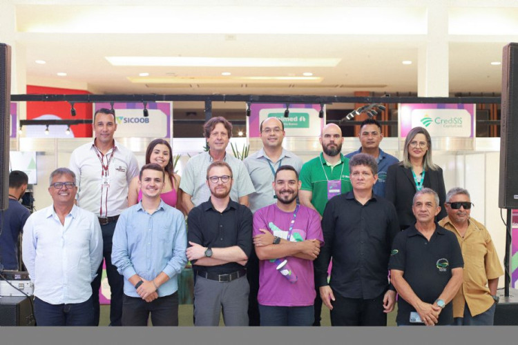 Cooperativismo se destaca ao durante a primeira feira do setor no Acre