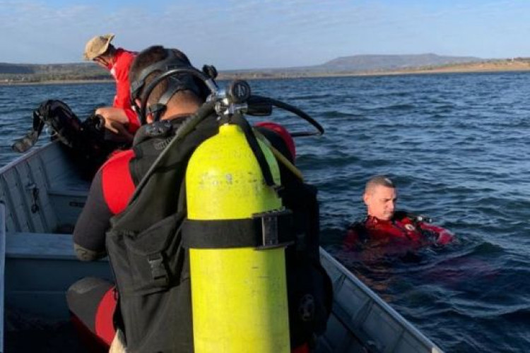 Corpo é achado no Lago do Manso horas após barco virar