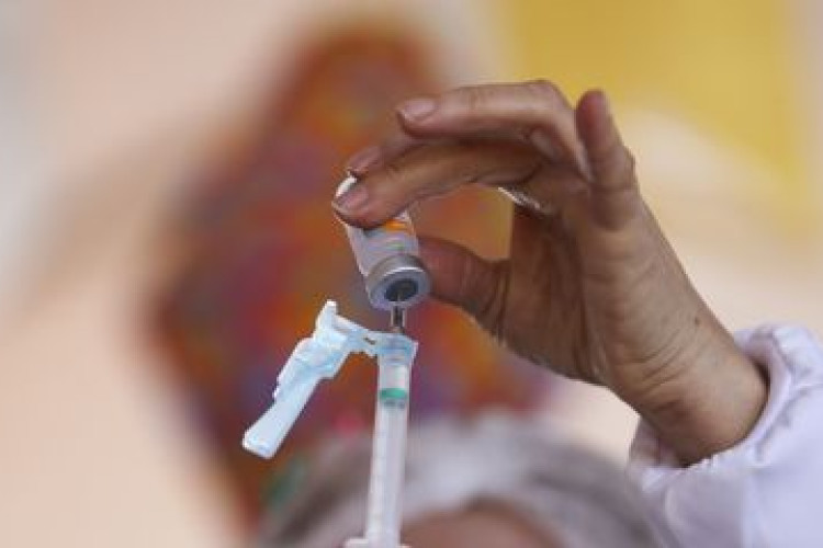 Covid-19: quase 8 milhões de doses serão distribuídas até domingo