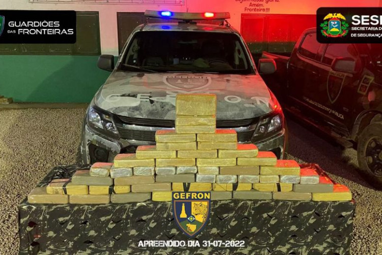 Droga avaliada em mais de R$ 800 mil é apreendida na fronteira