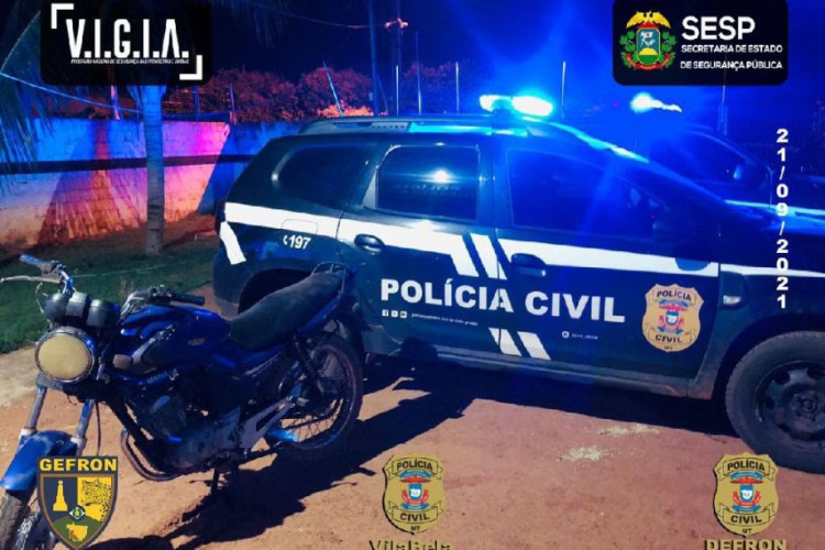 Em ação conjunta, Gefron e Polícia Civil recuperam motocicleta que estava em poder de um estrangeiro