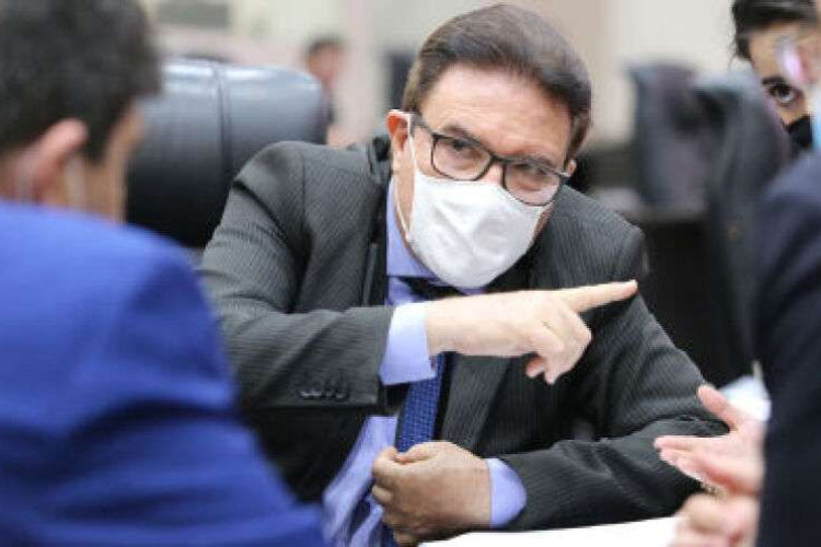 Em três anos, Dr. Gimenez tem 31 leis sancionadas