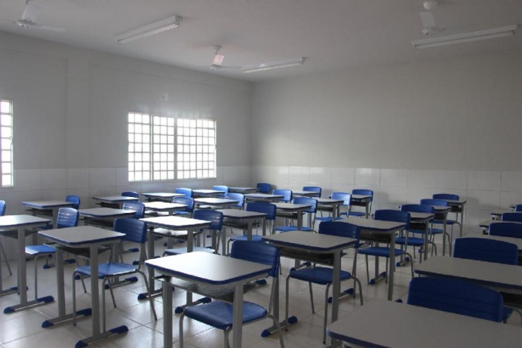 Ensino híbrido não será adotado em municípios com risco muito alto de contaminação da Covid-19 em MT