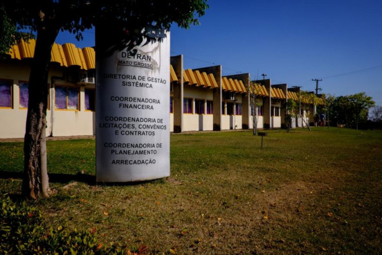 Estado multa empresa em quase R$ 20 milhões por fraude à licitação de provas práticas de CNH