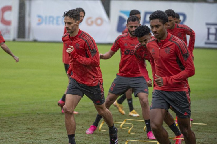 Flamengo tenta retomar caminho das vitórias contra o Cuiabá