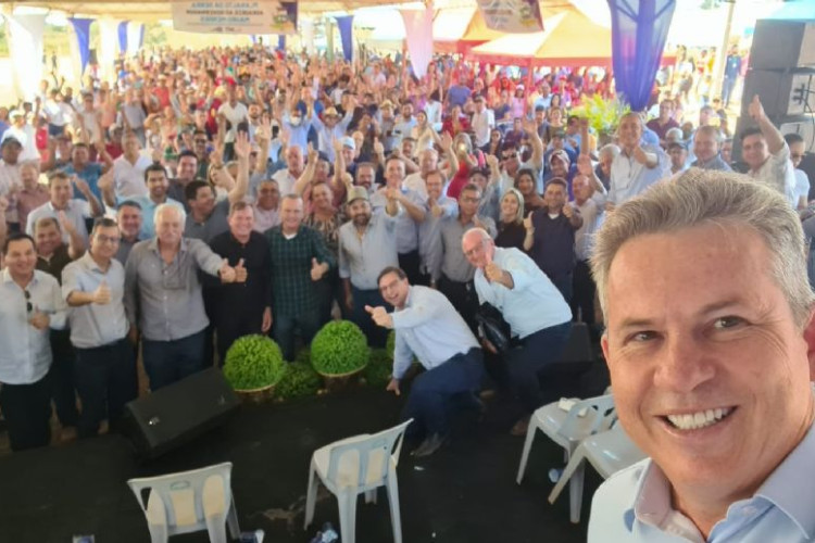 FORÇA POLÍTICA: 20 prefeitos vão ao encontro de Mauro Mendes em Planalto da Serra participar da inauguração de obras na MT-140