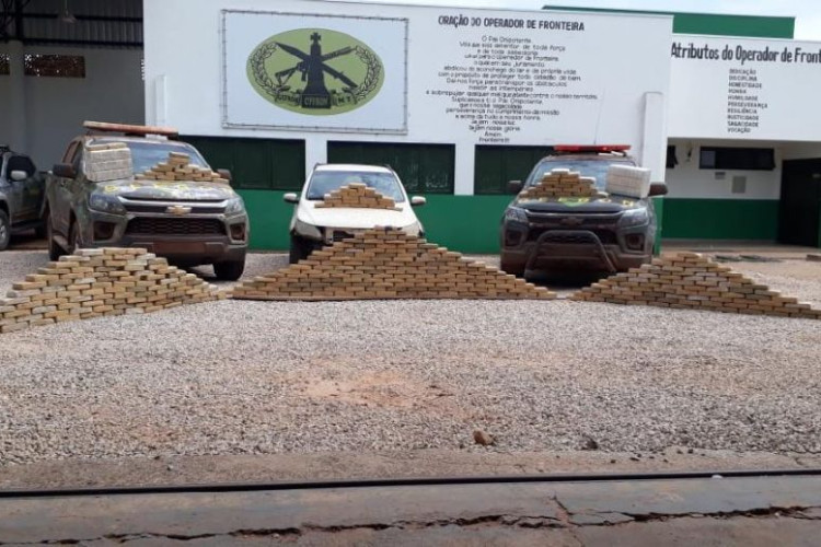 FRONTEIRA: Gefron apreende cerca de 550kg de pasta base avaliada em mais de R$ 10 milhões