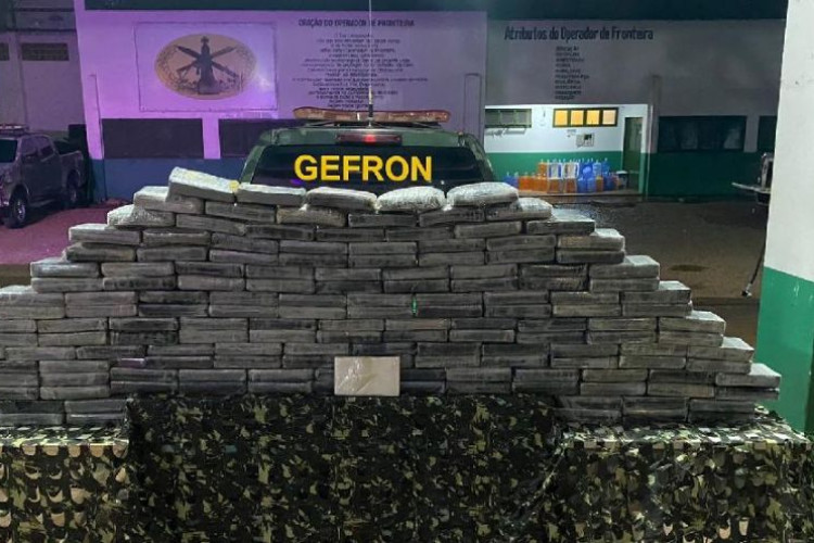 Gefron apreende mais de R$ 4 milhões em cloridrato de cocaína na fronteira com a Bolívia
