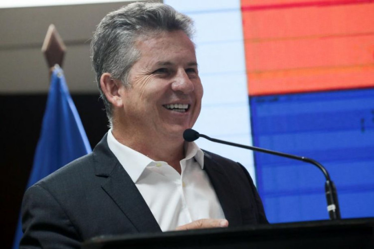 Governador anuncia antecipação do salário de dezembro para o dia 23