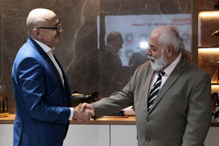 Governador Otaviano Pivetta transmite cargo para presidente do TJ