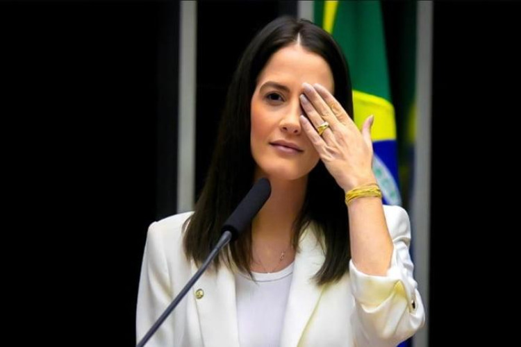 Governo de MT lamenta falecimento da deputada federal Amália Barros