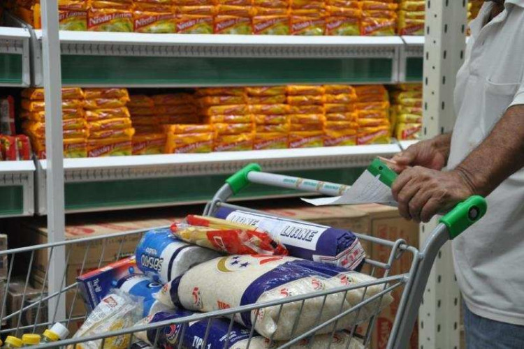 Mercado financeiro eleva pela 26ª vez a projeção para inflação deste ano