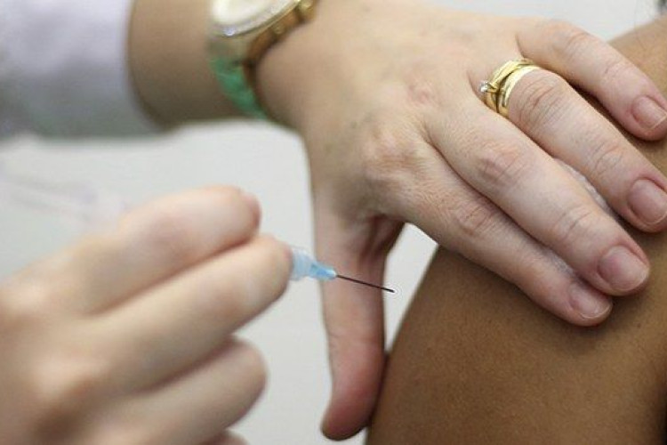 Ministério da Saúde deve receber 51,5 milhões de vacinas Covid-19 em outubro