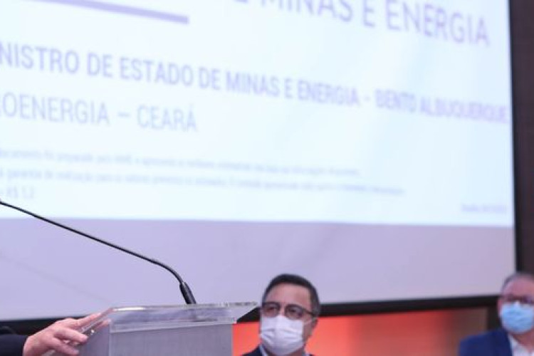 Ministro de Minas e Energia diz que o país vai passar por escassez hídrica em segurança