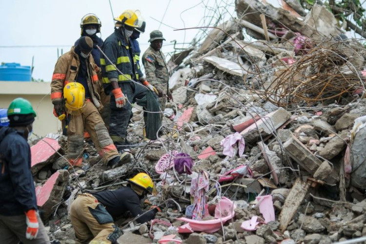Número de mortos em terremoto no Haiti sobe para quase 2 mil
