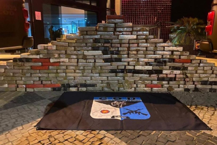 Operação conjunta apreende carga de cocaína avaliada em R$ 20 milhões