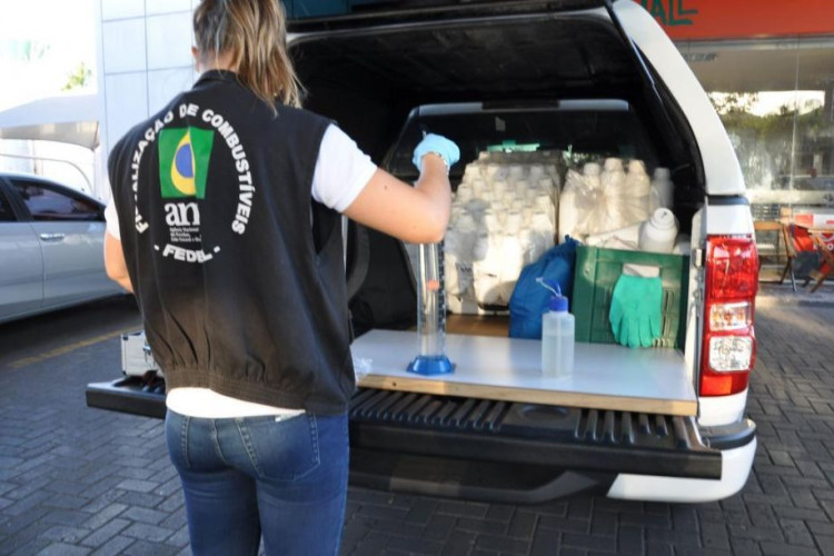 Operação nacional coíbe práticas abusivas e ilegais no setor de combustíveis