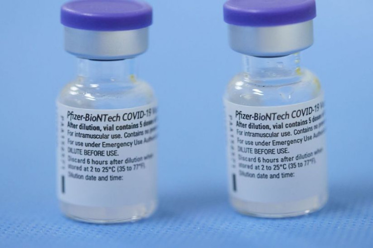 Pfizer testará vacina em grupo de crianças com menos de 12 anos