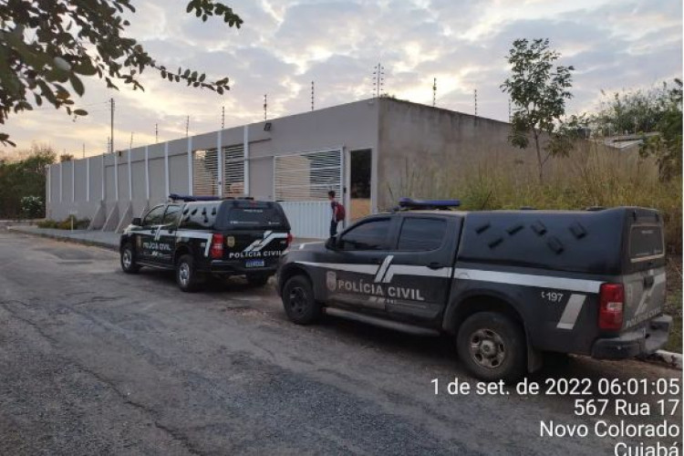 Polícia Civil cumpre 51 mandados de prisão e busca e apreensão por roubos de veículos em condomínios de MT