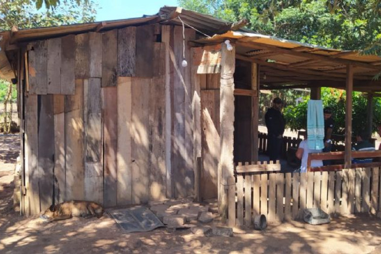 Polícia Civil fecha duas clínicas terapêuticas clandestinas em Campos de Júlio